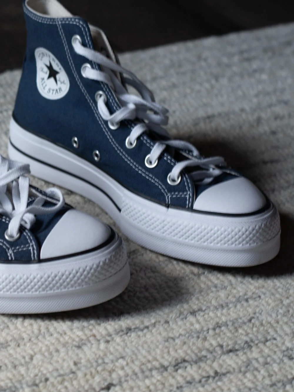 Women’s 8.5 Platform Chuck Taylor